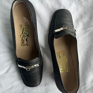 Salvatore Ferragamo Vintage Silk Gray / Silver Women's Loafers, 4